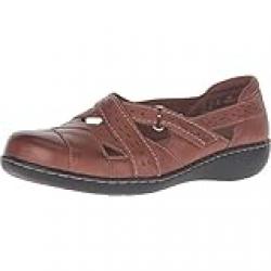 Clarks Women's Ashland Spin Q Slip-On Loafer, Tan, 7 UK X-Wide, Tan, 41.5 EU X-Wide